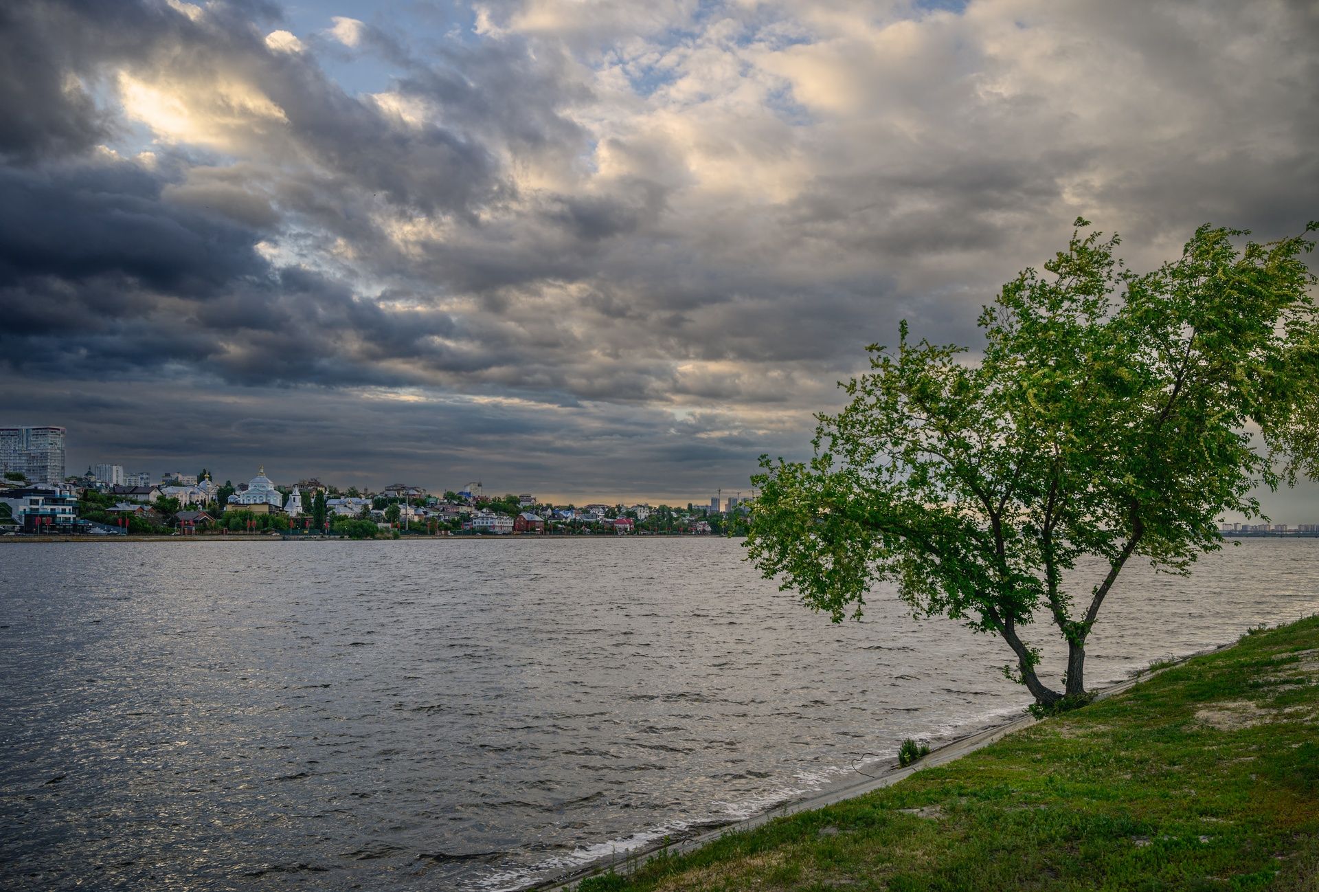 Город предзакатный